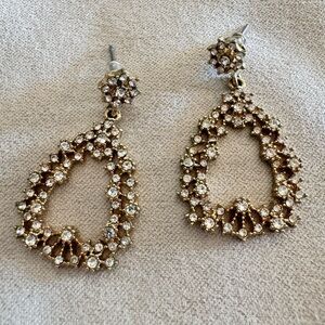 Anthropologie beautiful drop earings